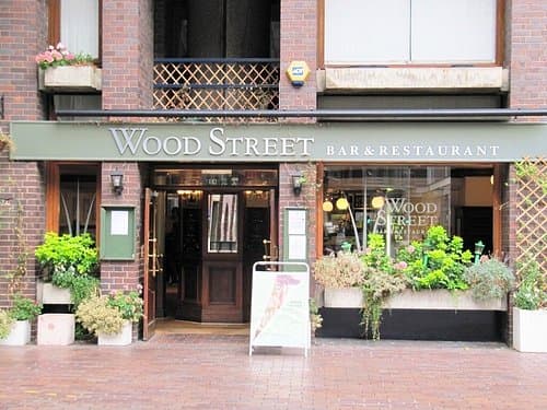 Wood Street Bar & Restaurant
