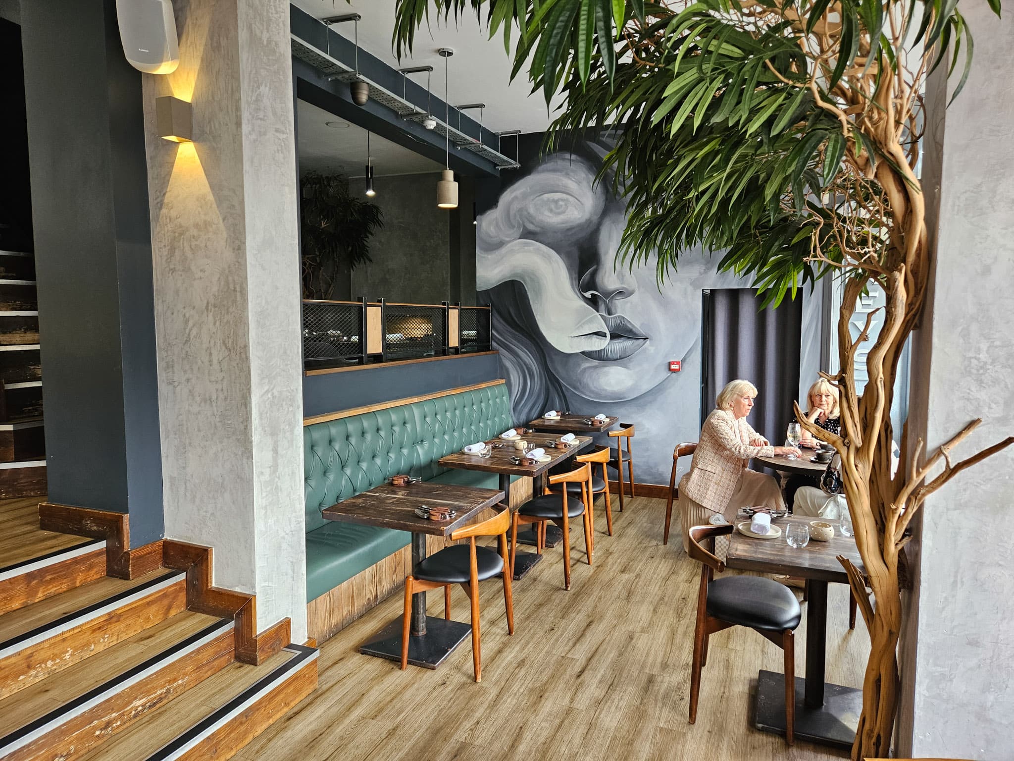 Heaneys Restaurant